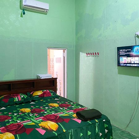 Parikesit Guest House Yogyakarta Ngoại thất bức ảnh